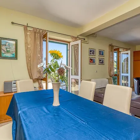 Sea View Marianne 200m From Sea - Happy